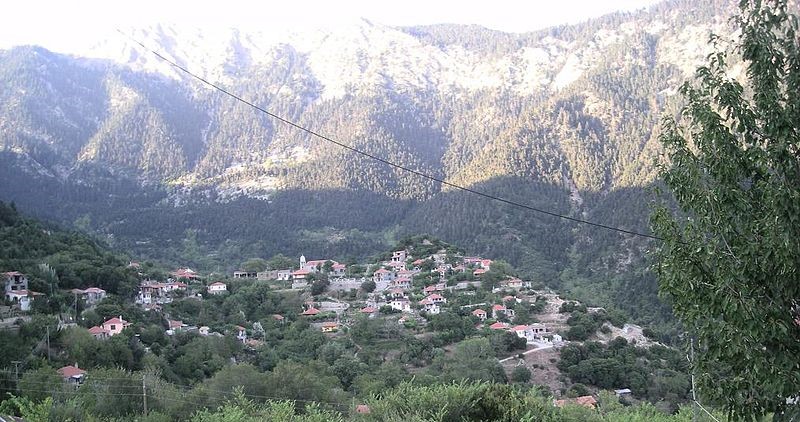 Αμπελακιώτισσα Ναυπακτίας: Απόσταγμα γαλήνης.