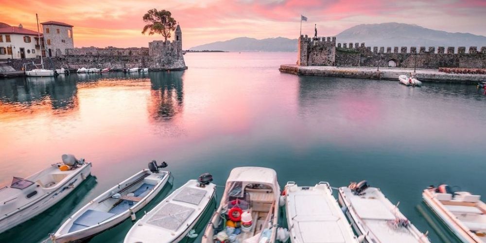 Ναύπακτος: Ο Παράδεισος βρίσκεται μόλις... 216 χμ μακριά!