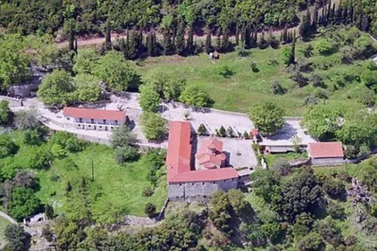 Ἱερὰ Μονὴ Τιμίου Προδρόμου Βομβοκοῦς, Ναυπακτίας. 
