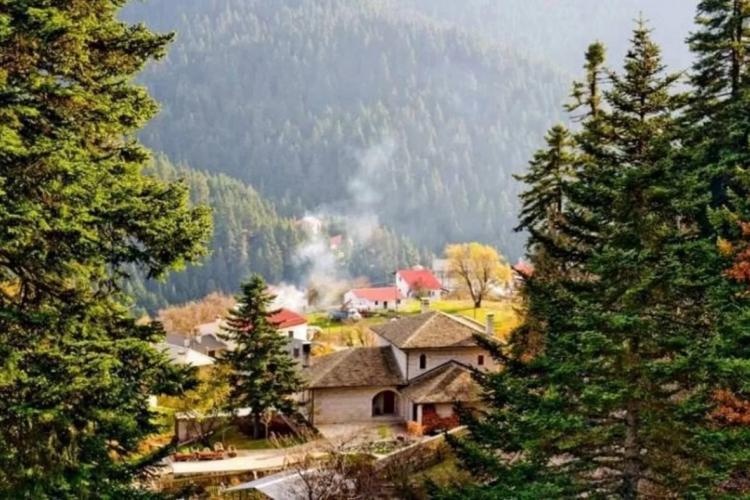 Ορεινή Ναυπακτία: Οδοιπορικό στα υπέροχα χωριά της.