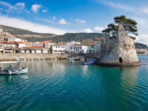 Ναύπακτος: Η πανέμορφη μεσαιωνική πόλη